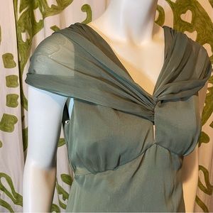 Beautiful Vera Wang Maids Gown | Sage Green Chiffon w/ MultiWay Sash | Size 10